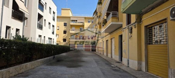 3 bedrooms Apartment in Syracuse, Italy No. 352805 2