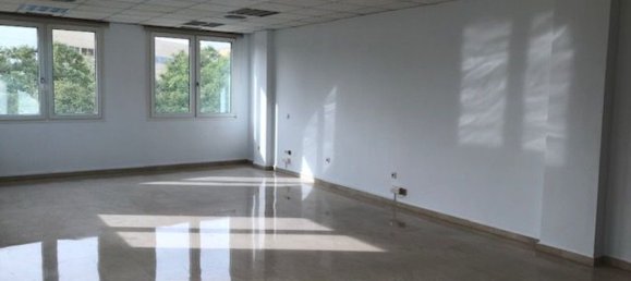 65m² Office in Andalusia, Spain No. 144136 3
