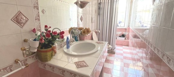 5 rooms Apartment in Fondi, Italy No. 259744 13