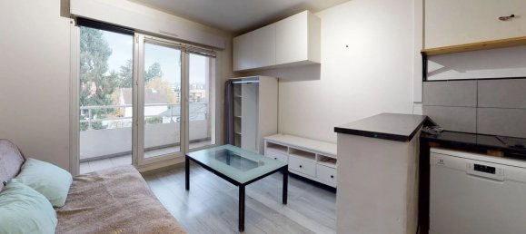 Studio in Pontault-Combault, France No. 328582 4