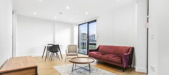 1 bedroom Apartment in London, United Kingdom No. 8445 3