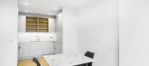 1 bedroom Apartment in London, United Kingdom No. 8445 7