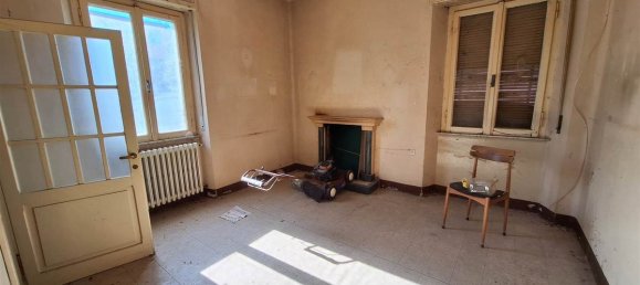 3 Schlafzimmer Haus in San Severino Marche, Italy, Nr. 329255 7