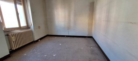 3 Schlafzimmer Haus in San Severino Marche, Italy, Nr. 329255 14