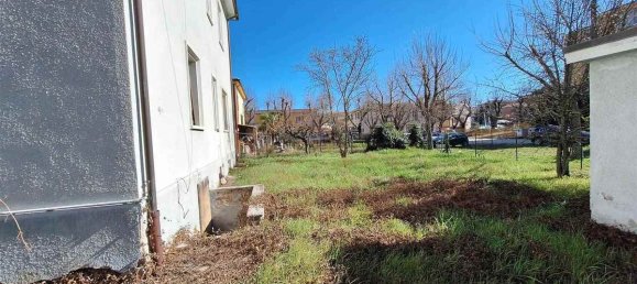 3 Schlafzimmer Haus in San Severino Marche, Italy, Nr. 329255 24