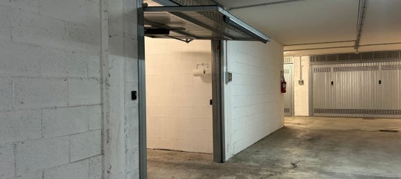 Гараж 14м² в Рим, Италия № 308099 13