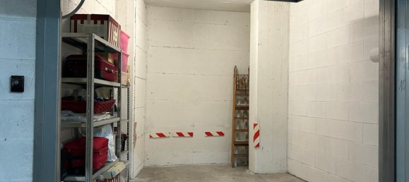 Гараж 14м² в Рим, Италия № 308099 15