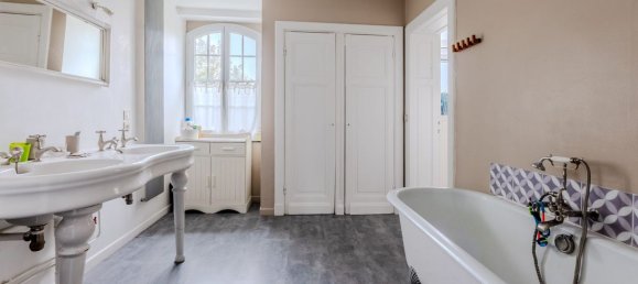 7 Schlafzimmer Doppelhaus in Mouvaux, France, Nr. 85691 11