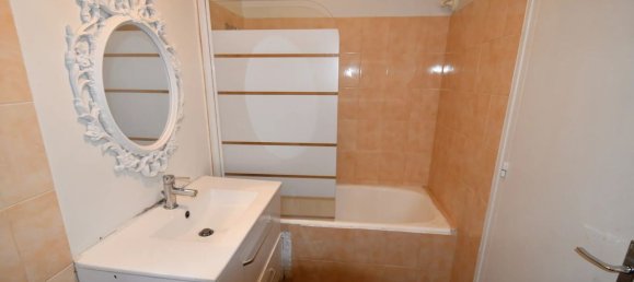 1 غرف نوم شقة في Livry-Gargan, France رقم 188194 3