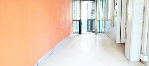 3-salle Appartement à Naples, Italy No. 35624 16