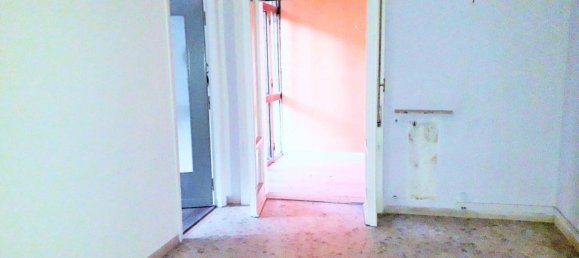 3-salle Appartement à Naples, Italy No. 35624 21