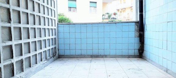 3-salle Appartement à Naples, Italy No. 35624 15
