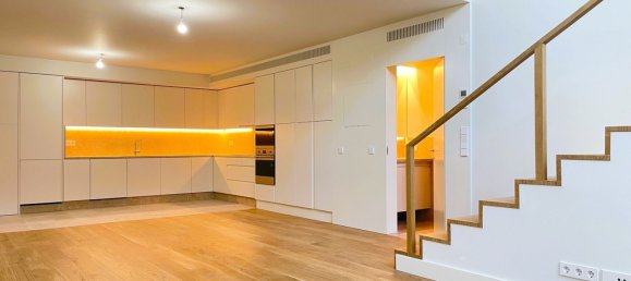 2 bedrooms Duplex in Lisbon, Portugal No. 95358 16