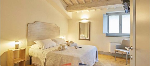 5 Schlafzimmer Villa in Cortona, Italy, Nr. 69727 12
