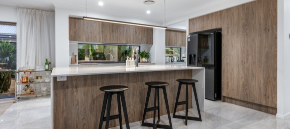 Casa de 4 dormitorios en Caboolture South, Australia No. 74 6