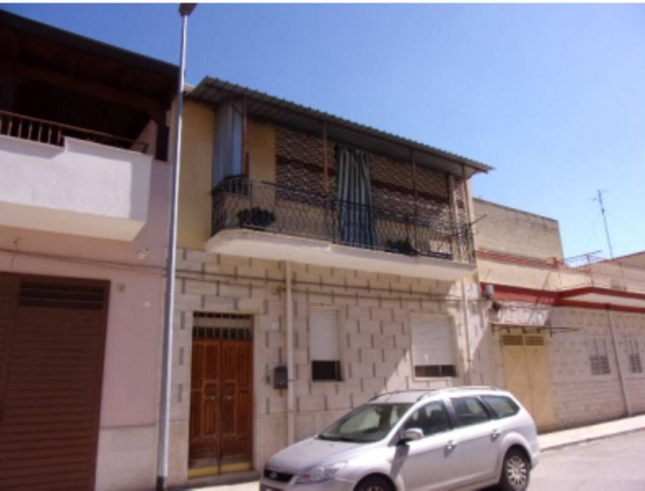 2-salle Appartement à San Ferdinando di Puglia, Italy No. 187122