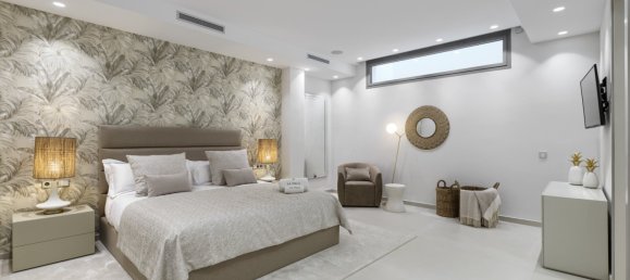 9 Schlafzimmer Villa in Nueva Andalucia, Spain, Nr. 4615 30