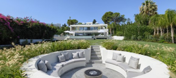 9 Schlafzimmer Villa in Nueva Andalucia, Spain, Nr. 4615 5