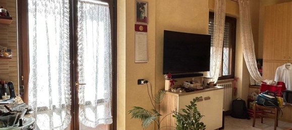4-Zimmer Doppelhaus in Guidonia Montecelio, Italy, Nr. 157643 18