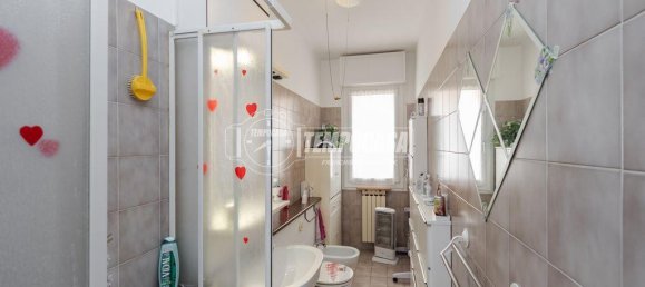 3-Zimmer Wohnung in Muggiò, Italy, Nr. 15324 31