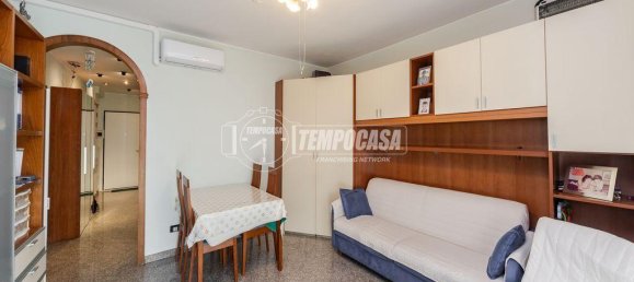 3-Zimmer Wohnung in Muggiò, Italy, Nr. 15324 9