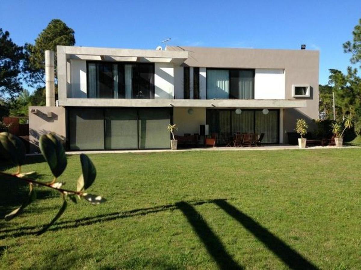 3 bedrooms House in Buenos Aires, Argentina No. 74580