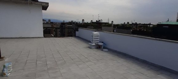 Пентхаус с 2 комнатами в Колоньо Монцезе, Италия № 137039 19