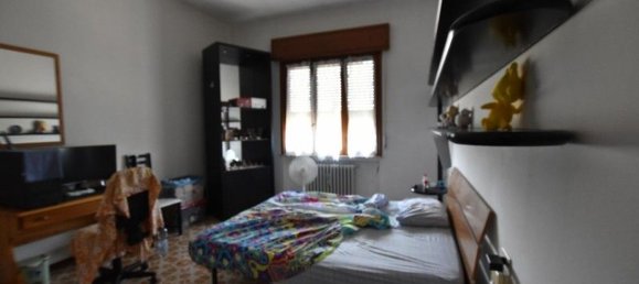 5 bedrooms Apartment in Fidenza, Italy No. 377837 11