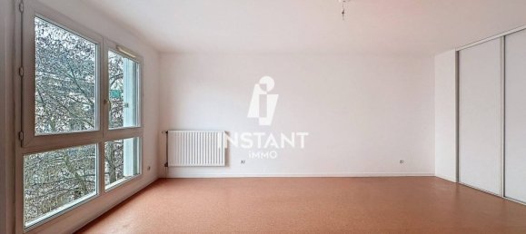 3 bedrooms Apartment in Creteil, France No. 137900 20