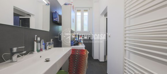 2 rooms Apartment in San Lazzaro di Savena, Italy No. 275030 8