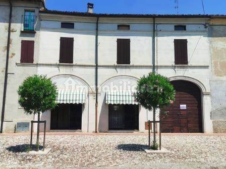 Квартира с 5 комнатами в Сан Мартино даль Арджине, Италия № 5493