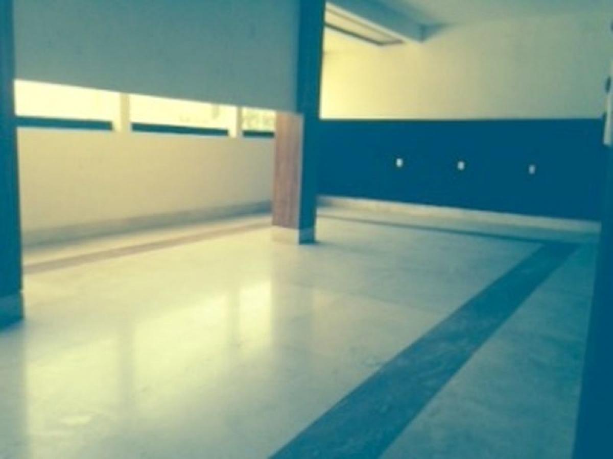  Building in Naucalpan de Juarez, Mexico No. 200070