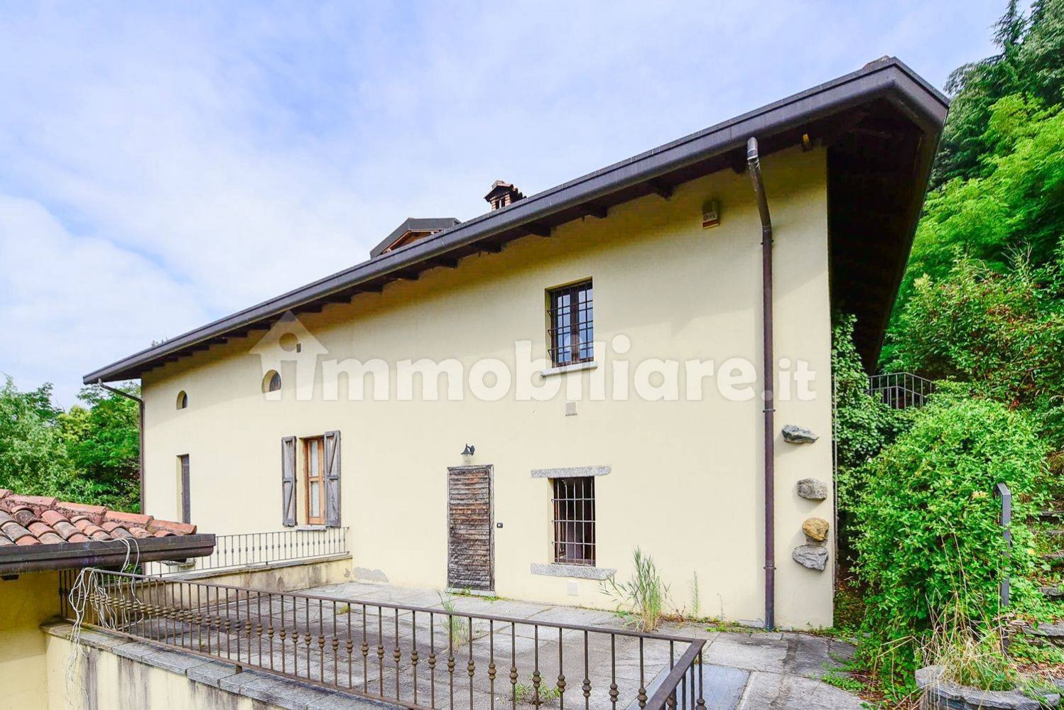 3 chambres Appartement à Castello di Brianza, Italy No. 382274