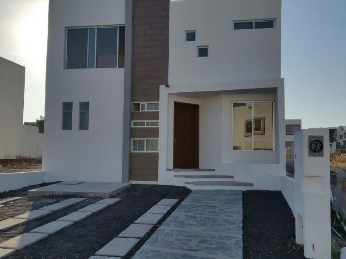 Casa de 3 dormitorios en Querétaro, Mexico No. 186548