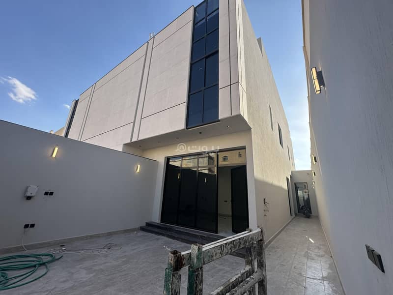 4 bedrooms Apartment in Riyadh, Saudi Arabia No. 195