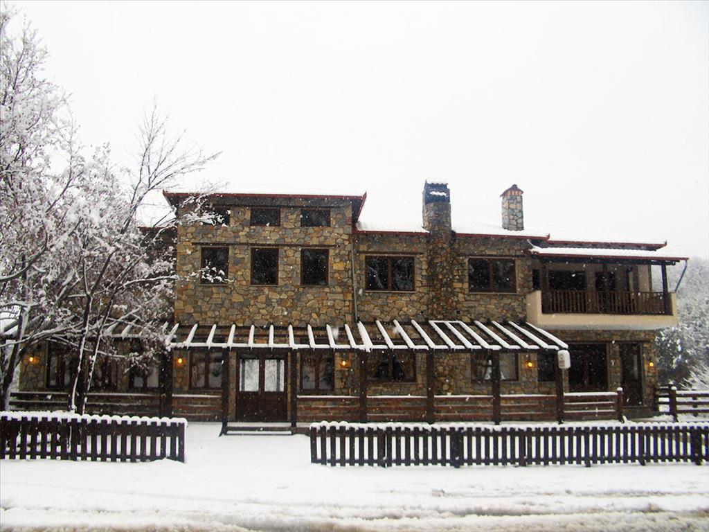 743m² Property in Pieria, Greece No. 8005