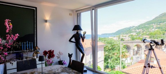 4 Schlafzimmer Villa in Trieste, Italy, Nr. 363101 36