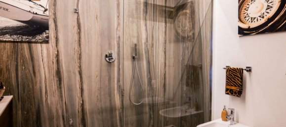 4 Schlafzimmer Villa in Trieste, Italy, Nr. 363101 12