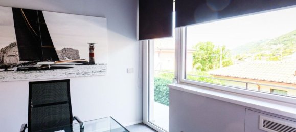 4 Schlafzimmer Villa in Trieste, Italy, Nr. 363101 27