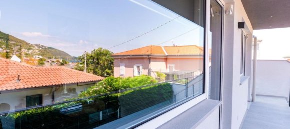 4 Schlafzimmer Villa in Trieste, Italy, Nr. 363101 6