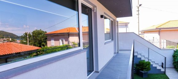 4 Schlafzimmer Villa in Trieste, Italy, Nr. 363101 41