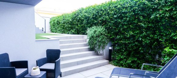 4 Schlafzimmer Villa in Trieste, Italy, Nr. 363101 4