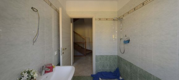 8 bedrooms House in Finale Emilia, Italy No. 376330 27