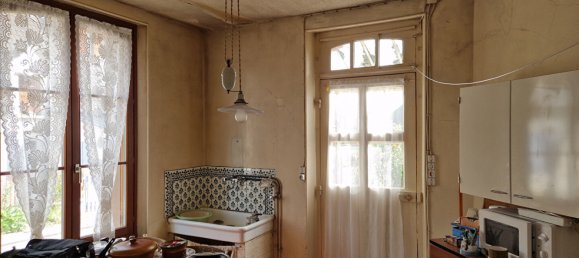 2 Schlafzimmer Stadthaus in La Loupe, France, Nr. 73727 5
