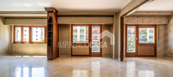 Apartamento de 4 dormitorios en Palermo, Italy No. 328619 9