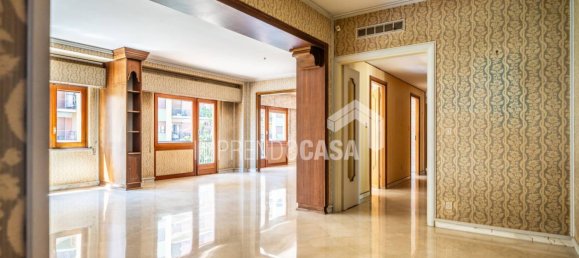 Apartamento de 4 dormitorios en Palermo, Italy No. 328619 7