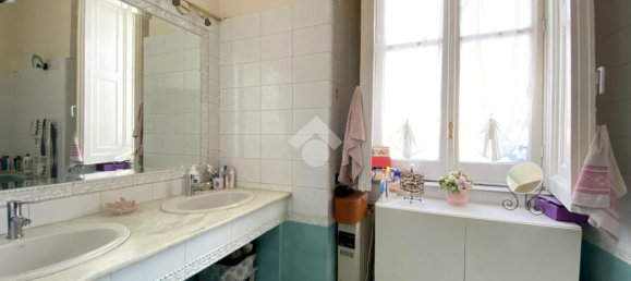 6 rooms Apartment in Naples, Italy No. 106861 22