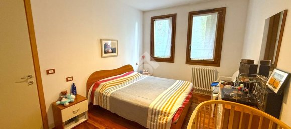 2 bedrooms Apartment in Cittadella, Italy No. 361645 6