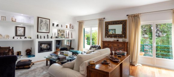 2 bedrooms House in Cascais, Portugal No. 7139 4