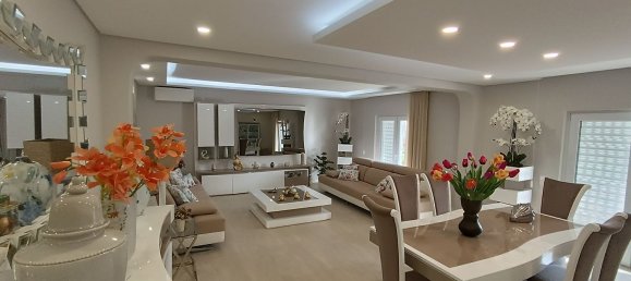 5 Schlafzimmer Haus in Quarteira, Portugal, Nr. 57287 17